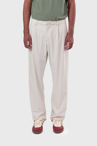 Grounding pants