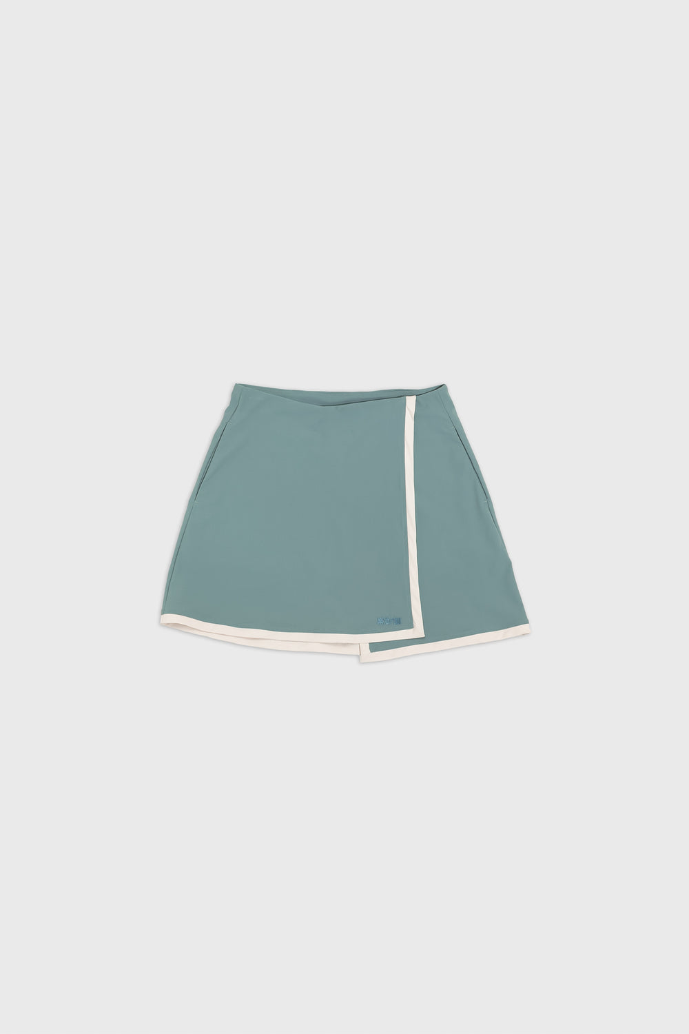 No roots skort