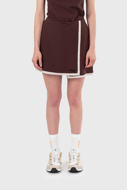 No roots skort
