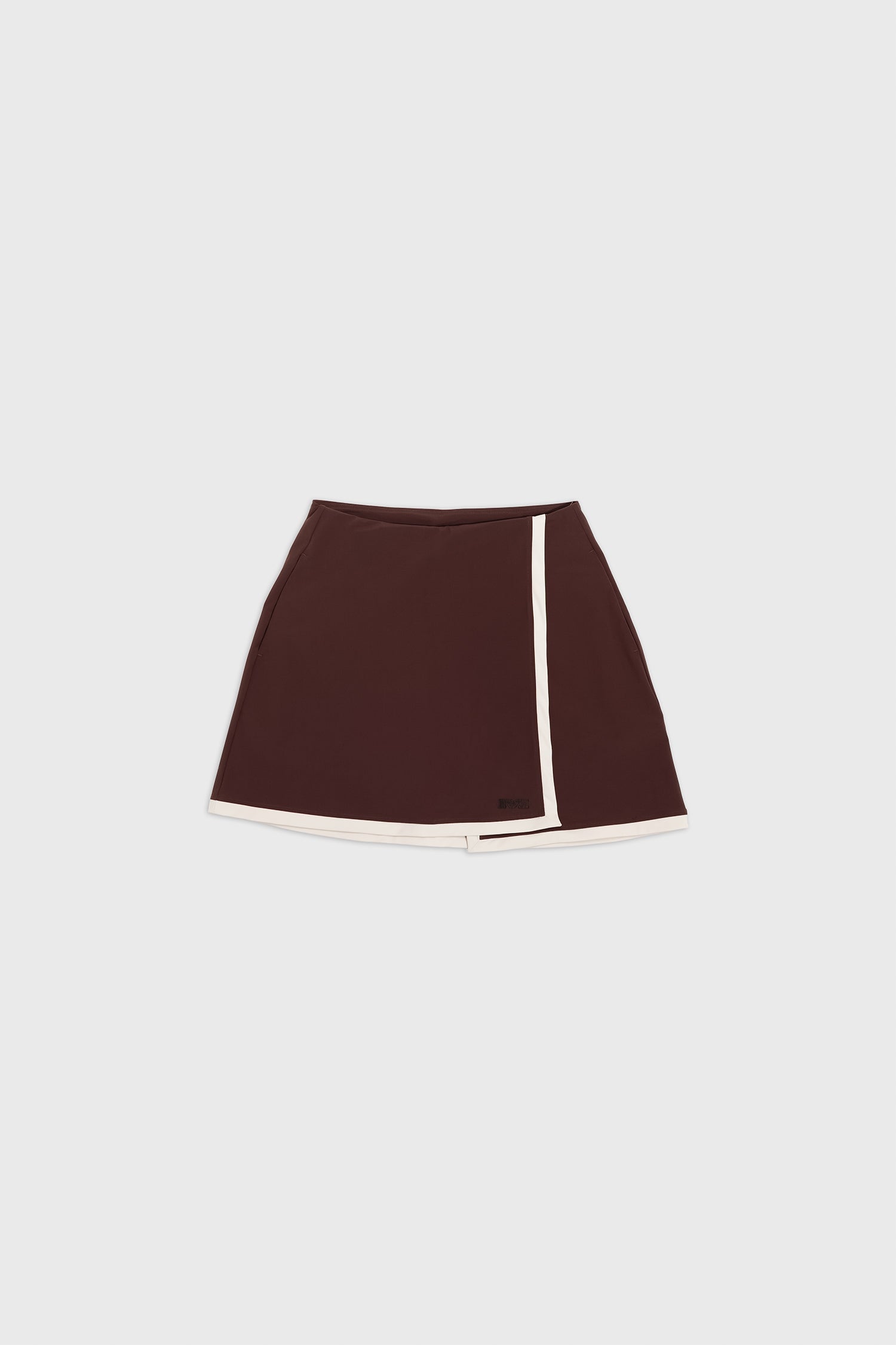 No roots skort